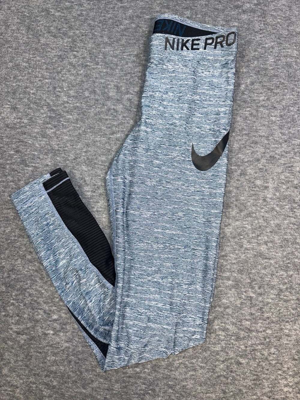 Nike Pro Women's Dri-FIT Heathered Training Leggings with Mesh Panels Size M